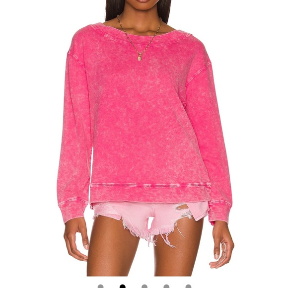 Splendid Paradise Sweatshirt in Hibiscus - Picture 2 of 3